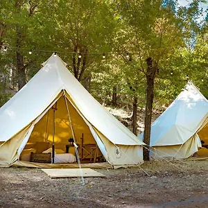 Campo de lujo Kampaoh Cazorla, Casa El Valle