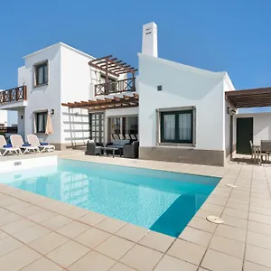 Camelot Villa Playa Blanca (Lanzarote)